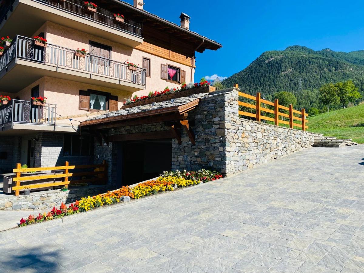 Le Cre Apartment Introd Bagian luar foto